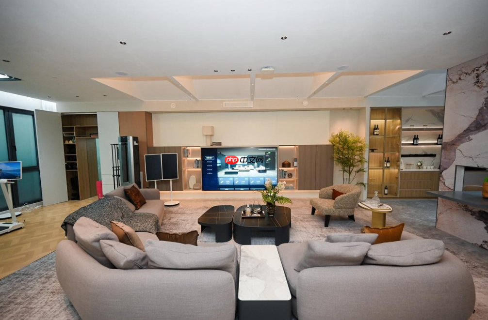 从全球智慧专利13连冠到月活1100万+,三翼鸟落地再加速