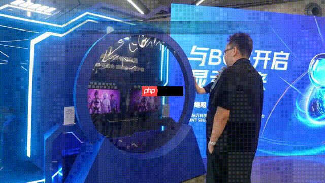 飞利浦Evnia闪耀核聚变,前沿科技显示器陪您玩出Young!