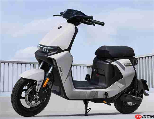 新国标电自也越级？九号电动Mz 110巅峰续航+智驾有点猛