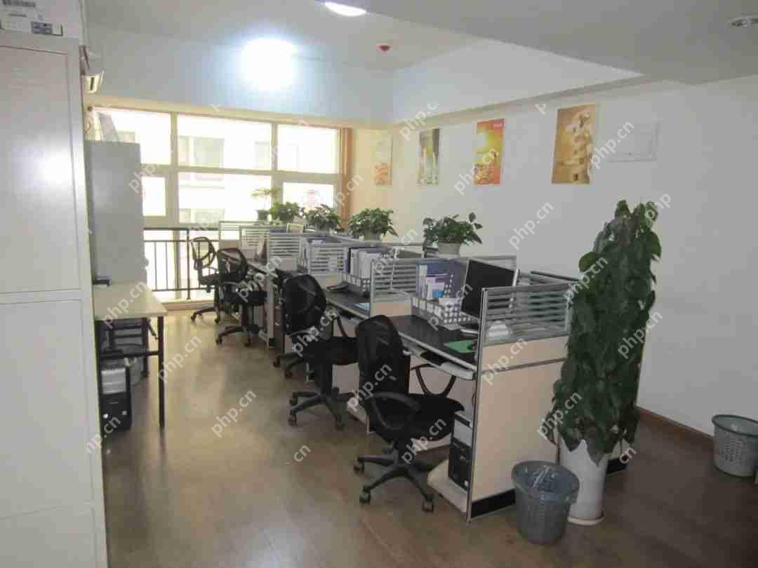 晒一波工程师的工位，你喜欢哪种？