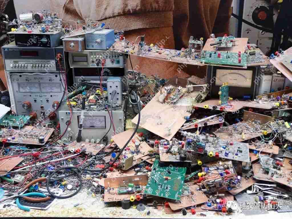 晒一波工程师的工位，你喜欢哪种？