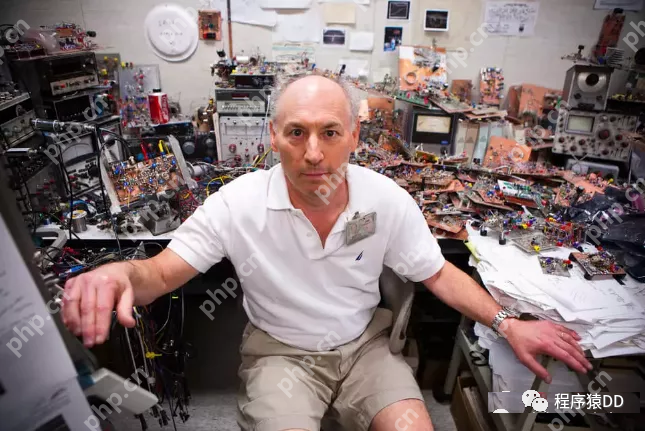 晒一波工程师的工位，你喜欢哪种？