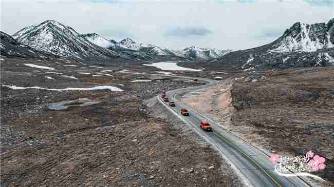 交旅融合新典范,雪域秘境绽华章