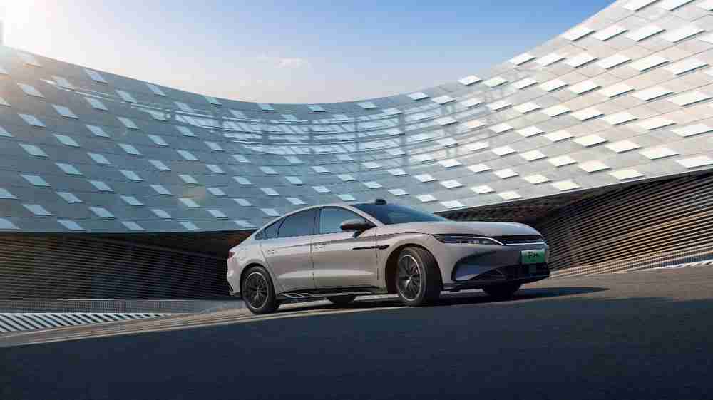 比亚迪汉智驾版售价16.88万~23.58万元,开启中大型轿车全民智驾时代