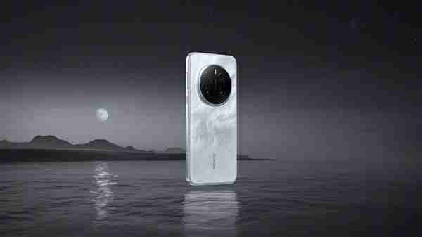 3799元起！荣耀Magic7系列开启限时优惠：可叠国补 最高降700元