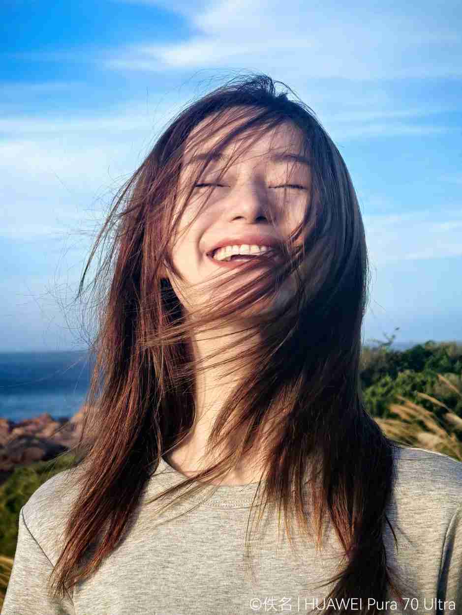 华为Pura 70 Ultra全新配色上市：“红”运连连，喜迎新春