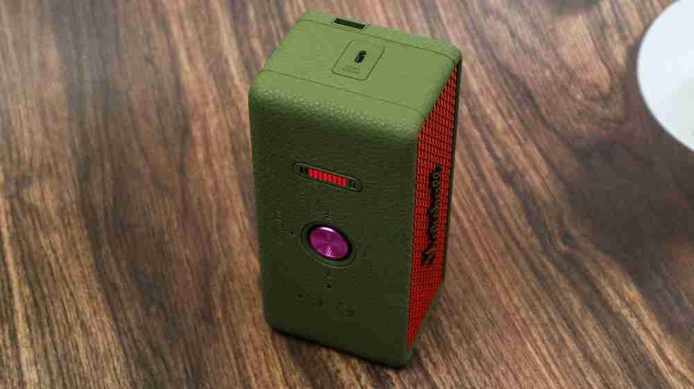 以不一样风格,共迎蛇年:Marshall Emberton III蛇年新春限定艺术家合作款评测