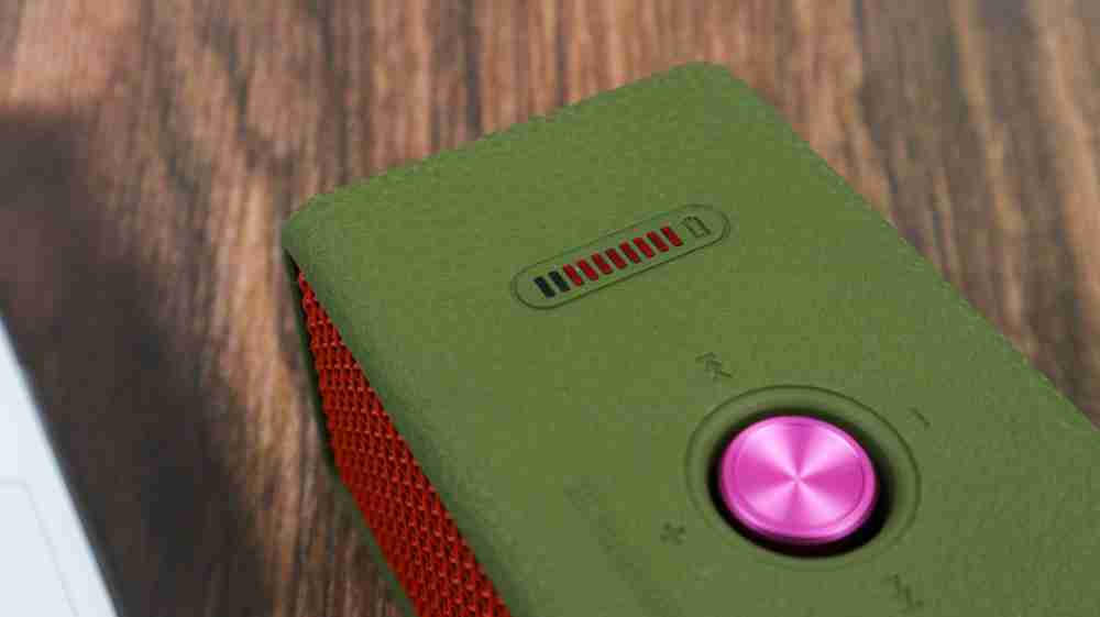 以不一样风格,共迎蛇年:Marshall Emberton III蛇年新春限定艺术家合作款评测