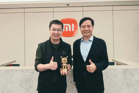 遥遥领先!小米15系列两款机型销量破176万:远超四家友商