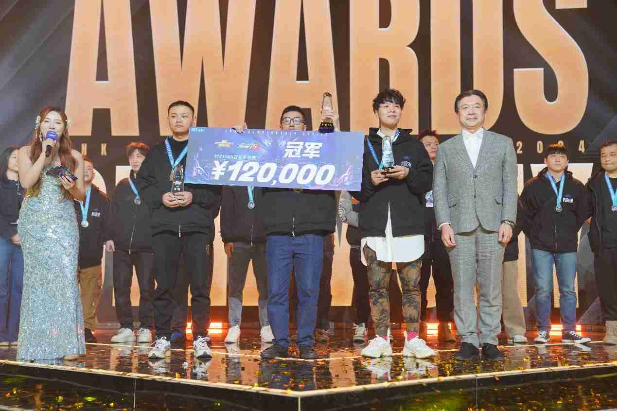 《拳皇15》2024 SCS总决赛圆满收官! 选手M’夺得总冠军