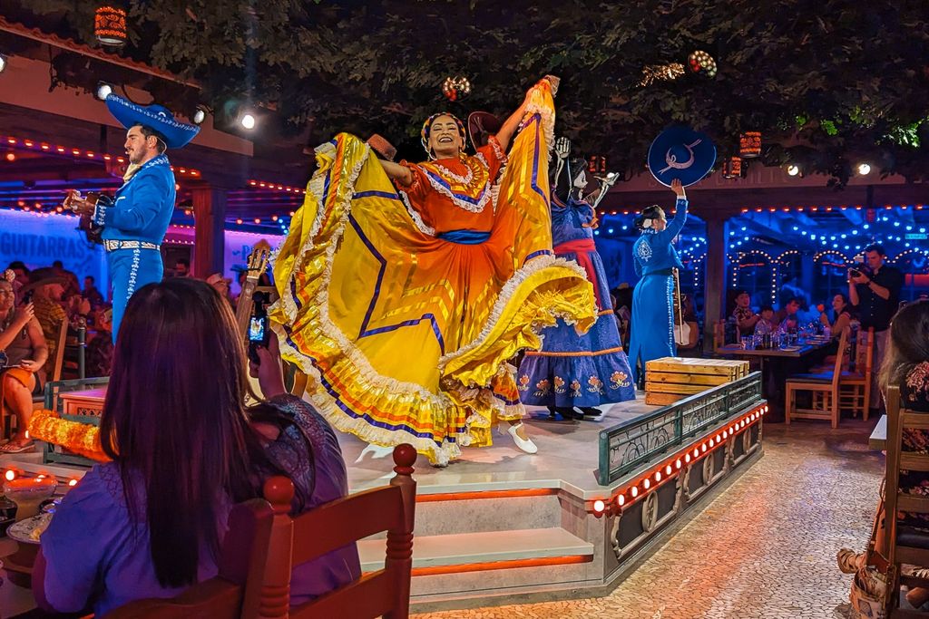 迪士尼“宝藏号”游轮首航,开启梦幻冒险之旅 迪士尼“宝藏号”游轮首航,开启梦幻冒险之旅