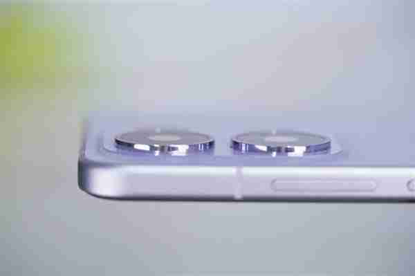 全等深四微曲屏!OPPO Reno13 Pro图赏