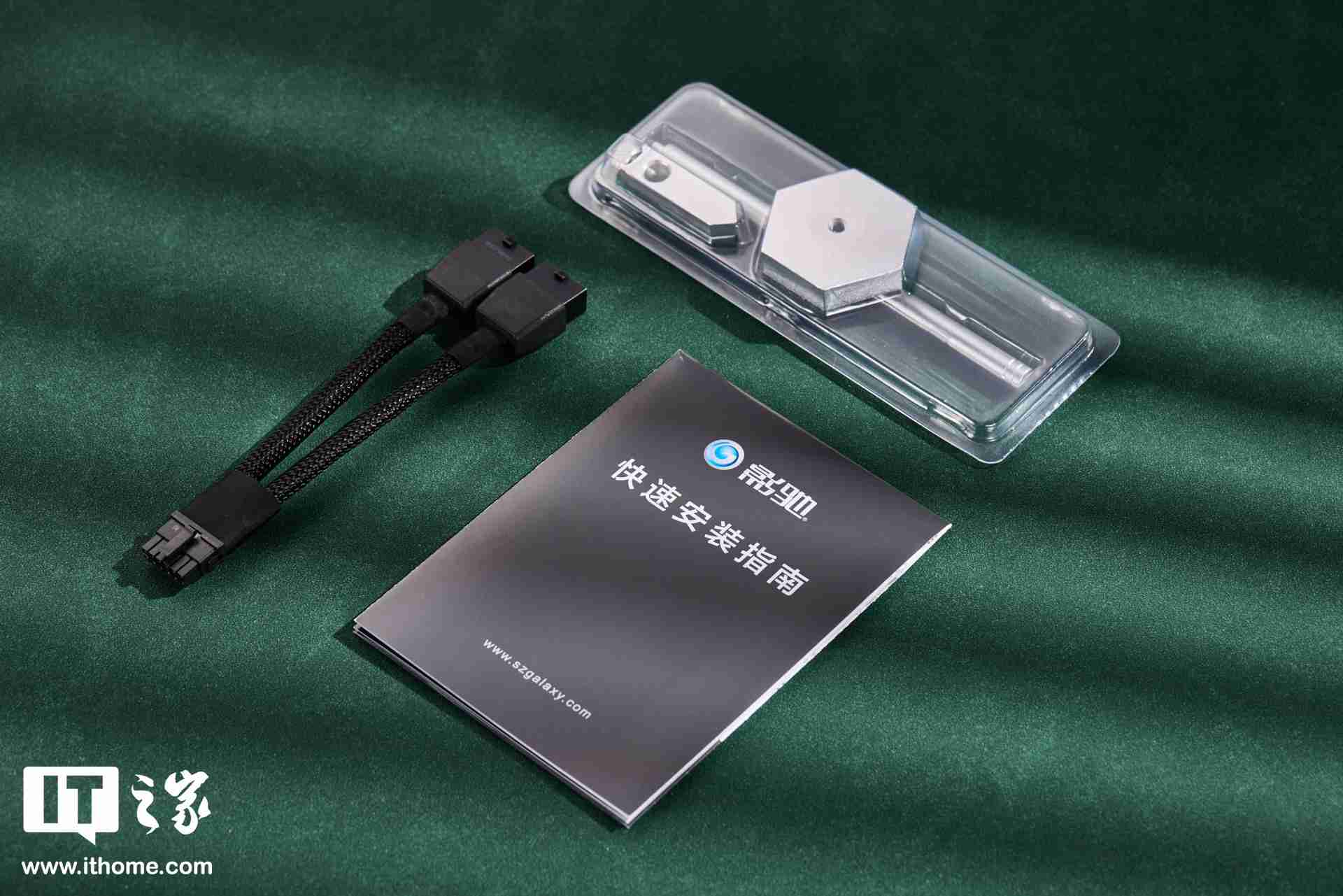 影驰 GEFORCE RTX 4070Ti SUPER 金属大师 Plus OC 图赏，硬派金属风，旗舰同款散热