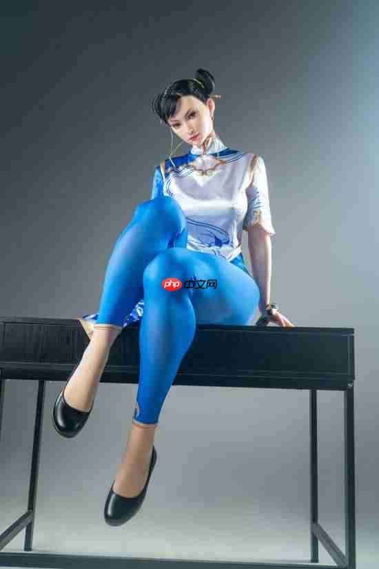 《街头霸王6》春丽等身人偶：硅胶皮肤真实触感