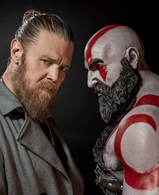 《战神》真人剧官宣新主演！金发碧眼澳洲美女