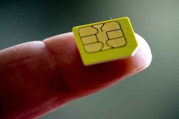 当事人回应用SIM卡炼出191克黄金：用了接近两顿废料