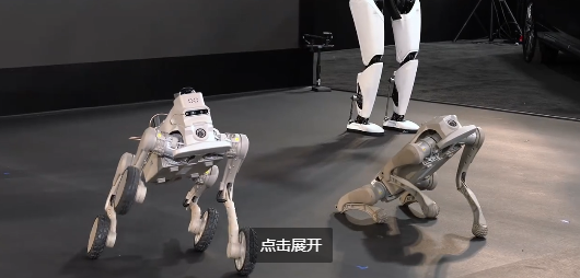 贾跃亭发布FF三大系列机器人 网友脑洞：贾总是时候进军商业航天了